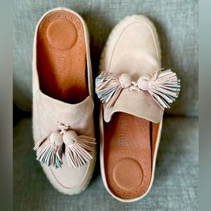 Gentle Souls Nohl Loafer Espadrille Mule Size 7.5 Slip on, Blush/Very soft pink
